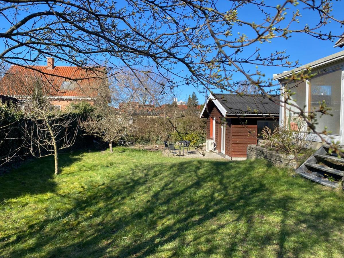 Cozy House With A Graden View Villa Herlev Esterno foto